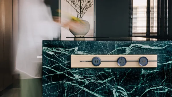 Nexen Pro Surface Power Track (Track Only , No Installation)